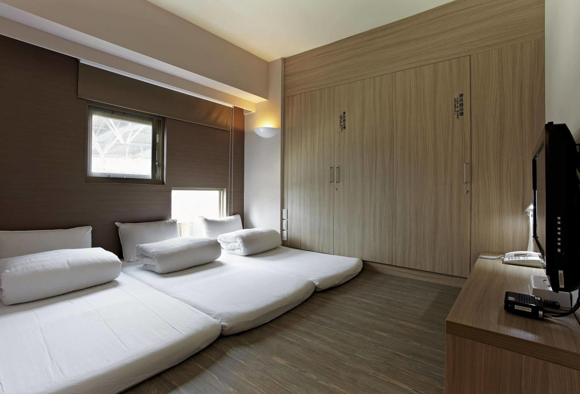 Micasa Hotel Taichung Exterior foto