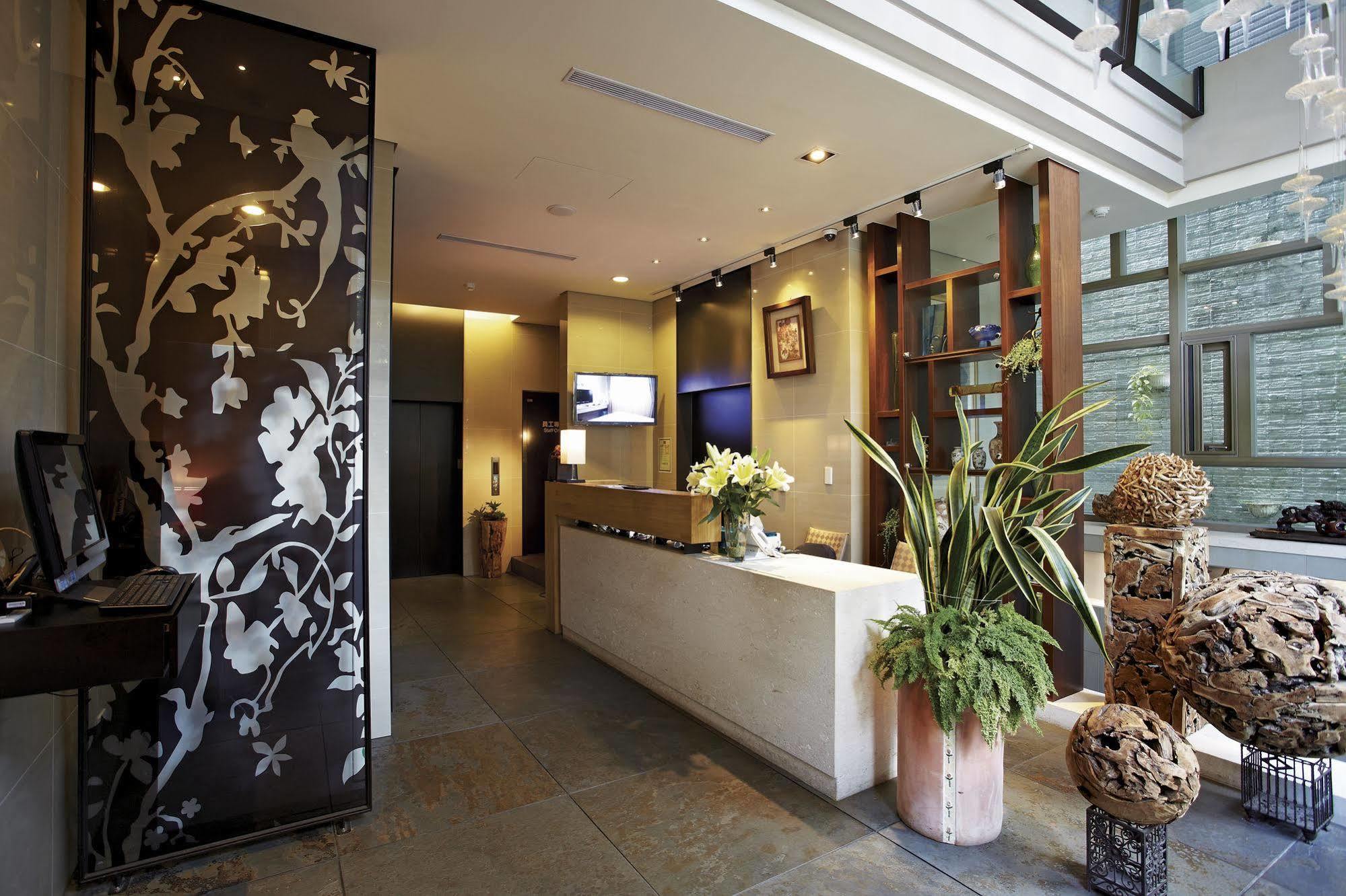 Micasa Hotel Taichung Exterior foto